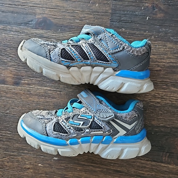 Skechers shoes - Picture 4 of 8